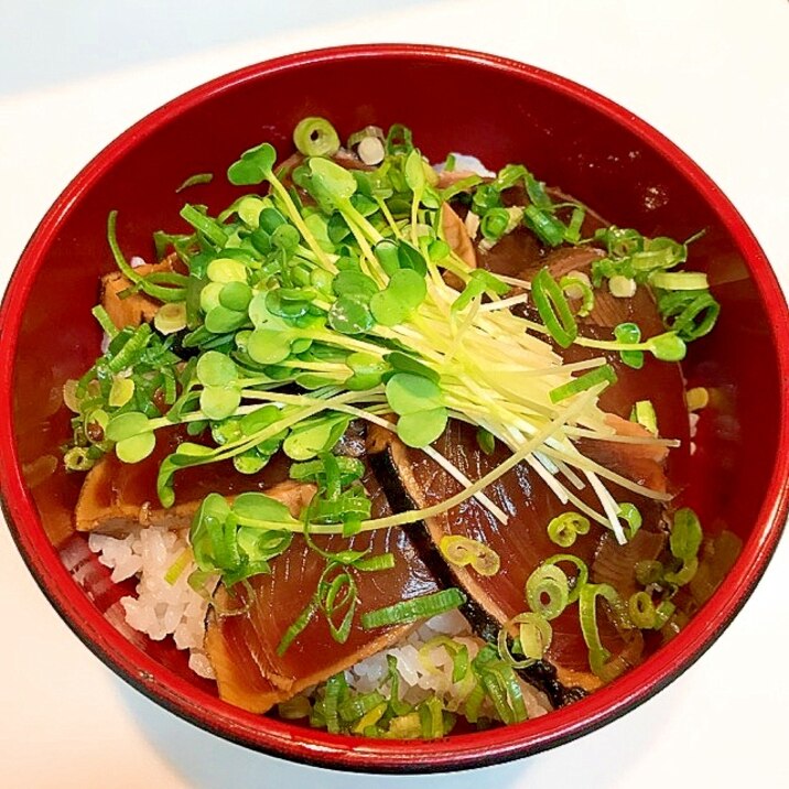 ひと手間加えて カツオのたたきの美味しい漬け丼 レシピ 作り方 By えだ豆カシューナッツ 楽天レシピ ひと手間加えて カツオのたたきの美味しい漬け丼 レシピ 作り方 By えだ豆カシューナッツ 楽天レシピ